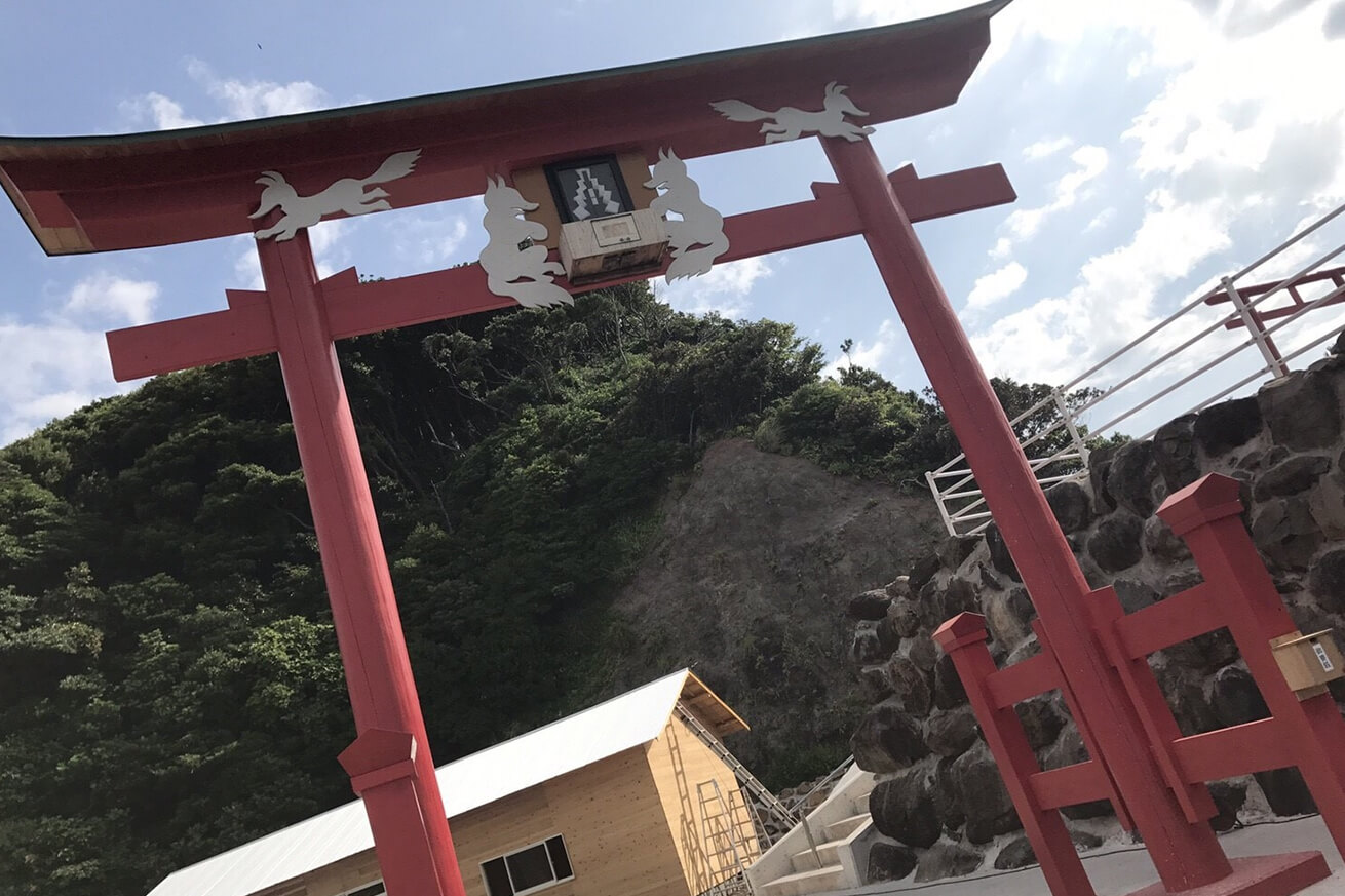 元乃隅稲成神社のお賽銭箱